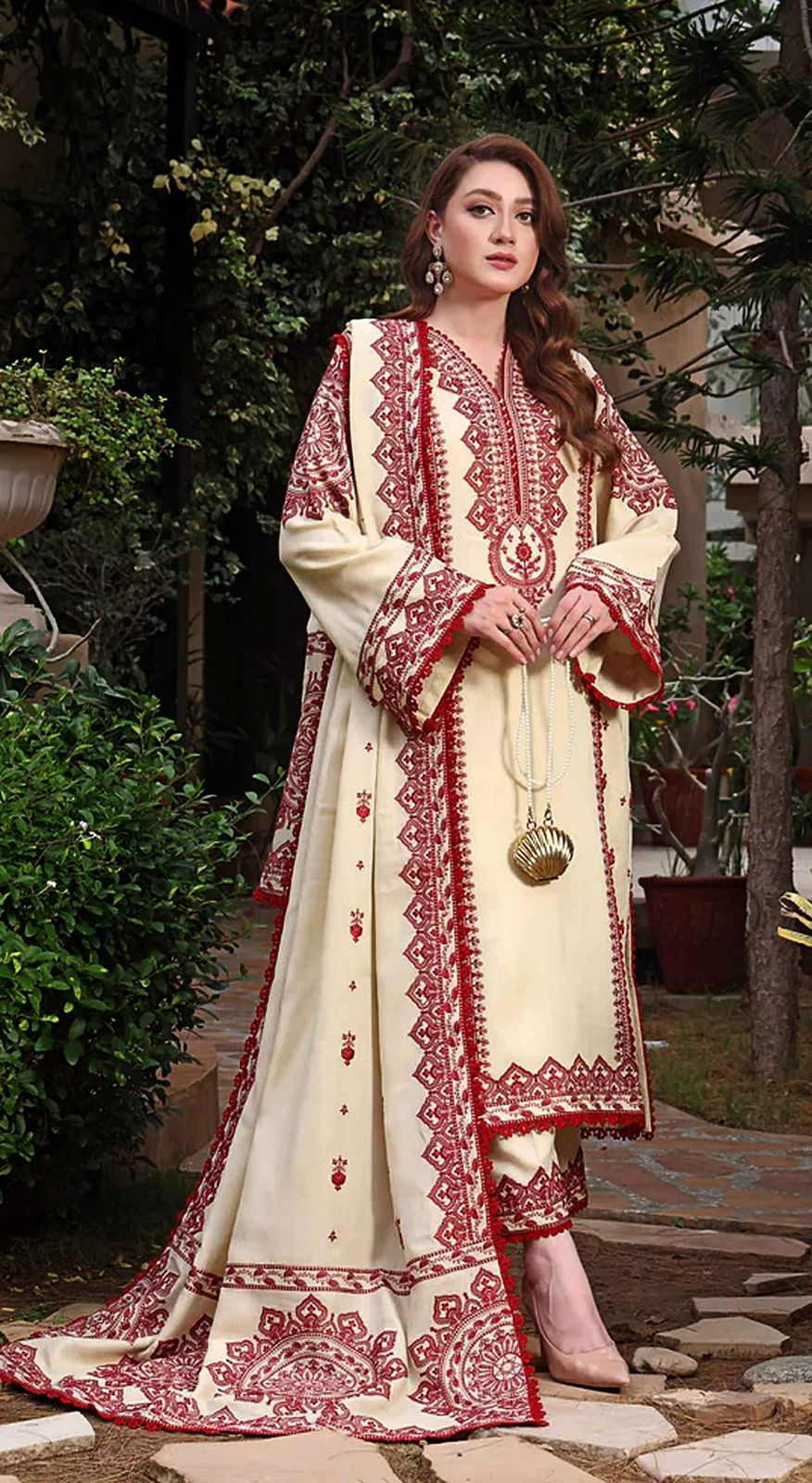 ANEELAS  -3 PC Winter Dhanak Embroidred - V045