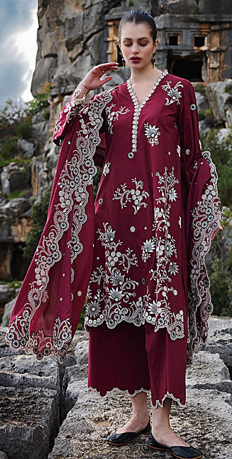 Rangoli-3 PC Winter Dhanak Embroidred - V041