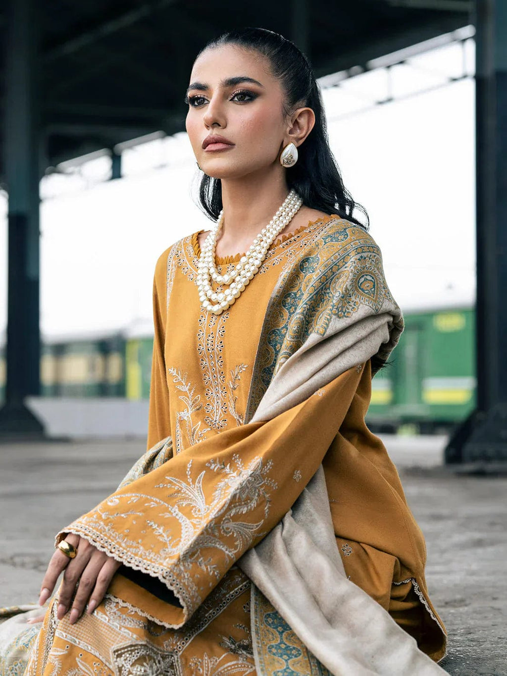 Aizel-3 PC Winter Dhanak Embroidred - V040