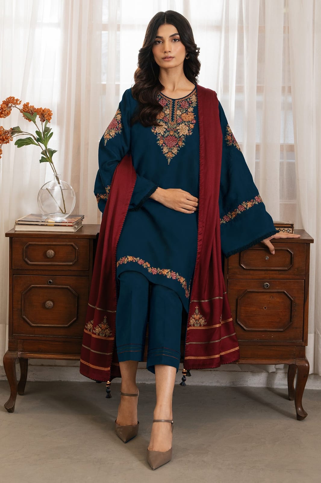 Rangoli-3 PC Winter Dhanak Embroidred - V042